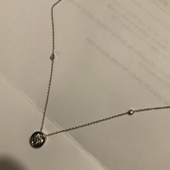 EFFY 14K White Gold Round Bezel Cut Diamond Pendant NWT - Picture 8 of 10